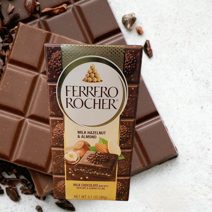 Ferrero Rocher milk hazelnut and almond chocolate bar